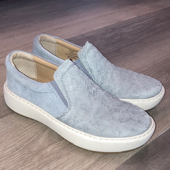 Sofft Sneakers - Picture 1 of 7
